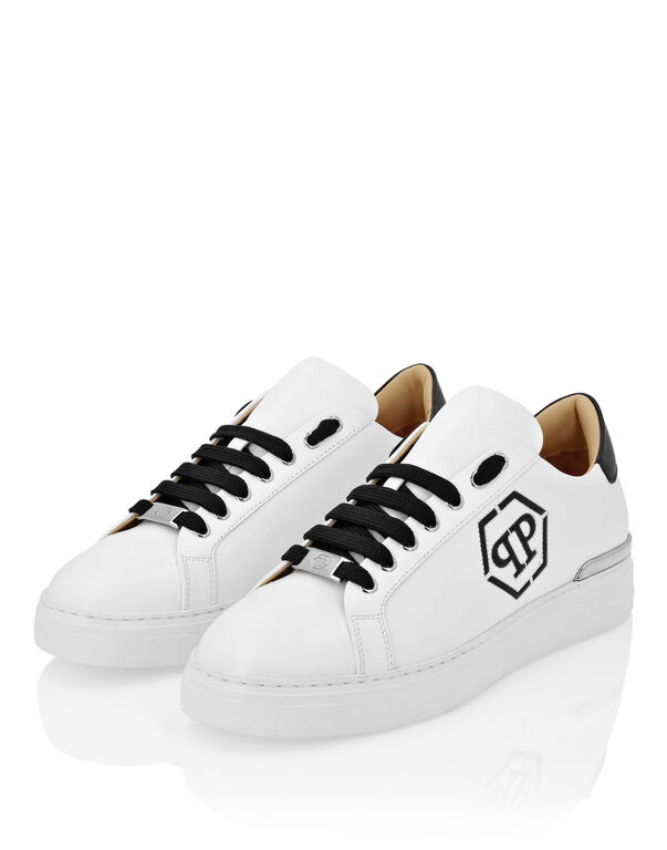 Nappa Leather Lo-Top Sneakers Hexagon