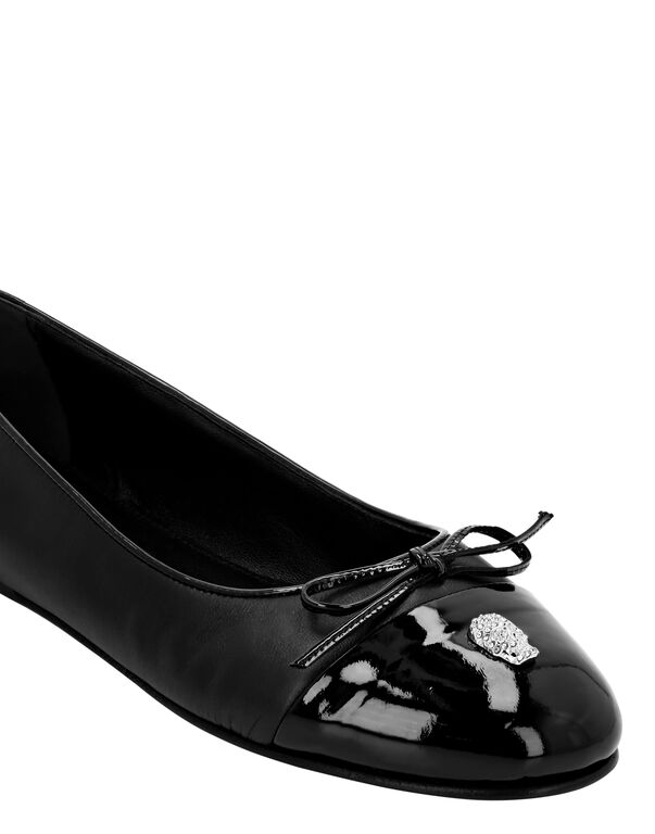 Ballerinas Skull